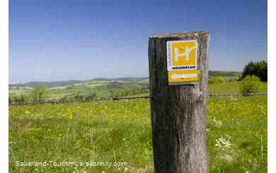 Symbolbild Sauerland-Höhenflug