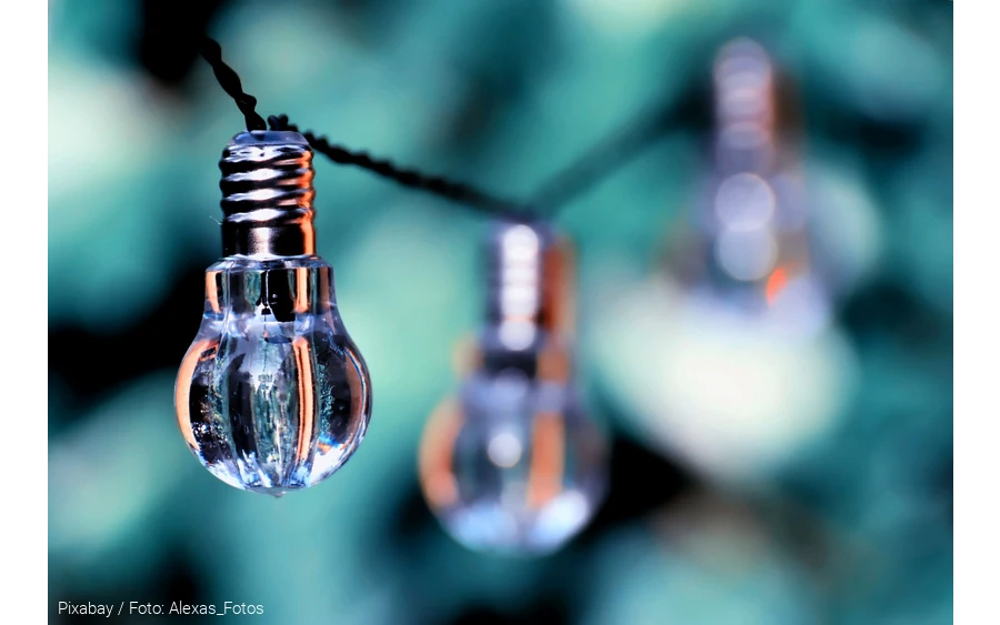 lightbulb-4409109_1280.jpg