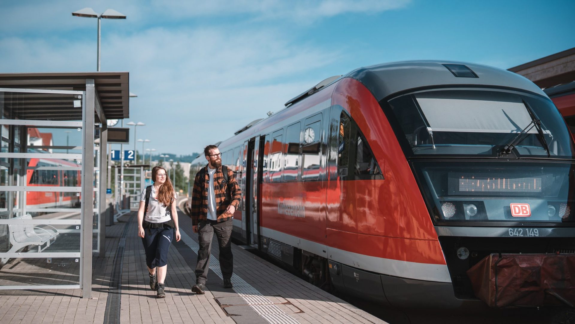 Nachhaltige Anreise mit den öffentlichen Verkehrsmitteln